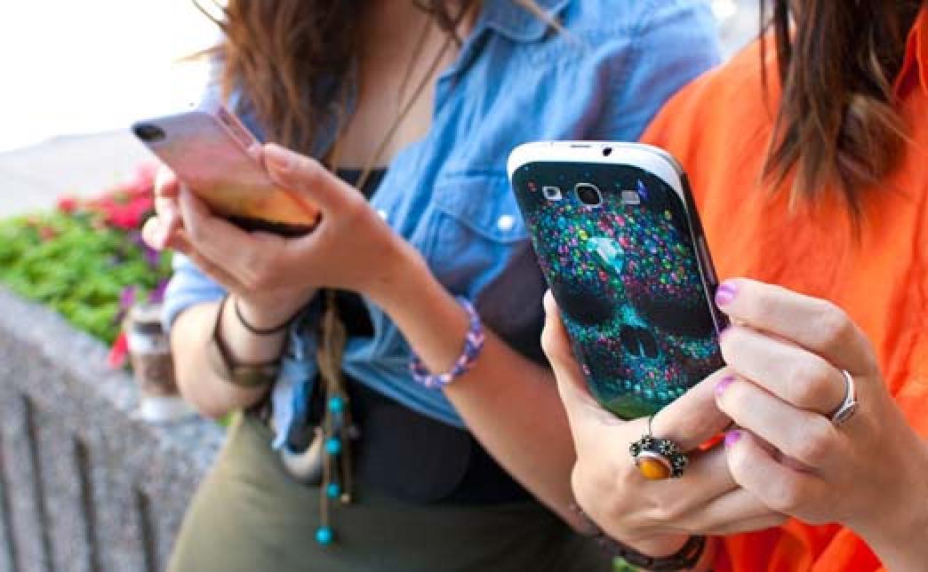 Transform Your Ride: Custom Car Decals for Ultimate Style